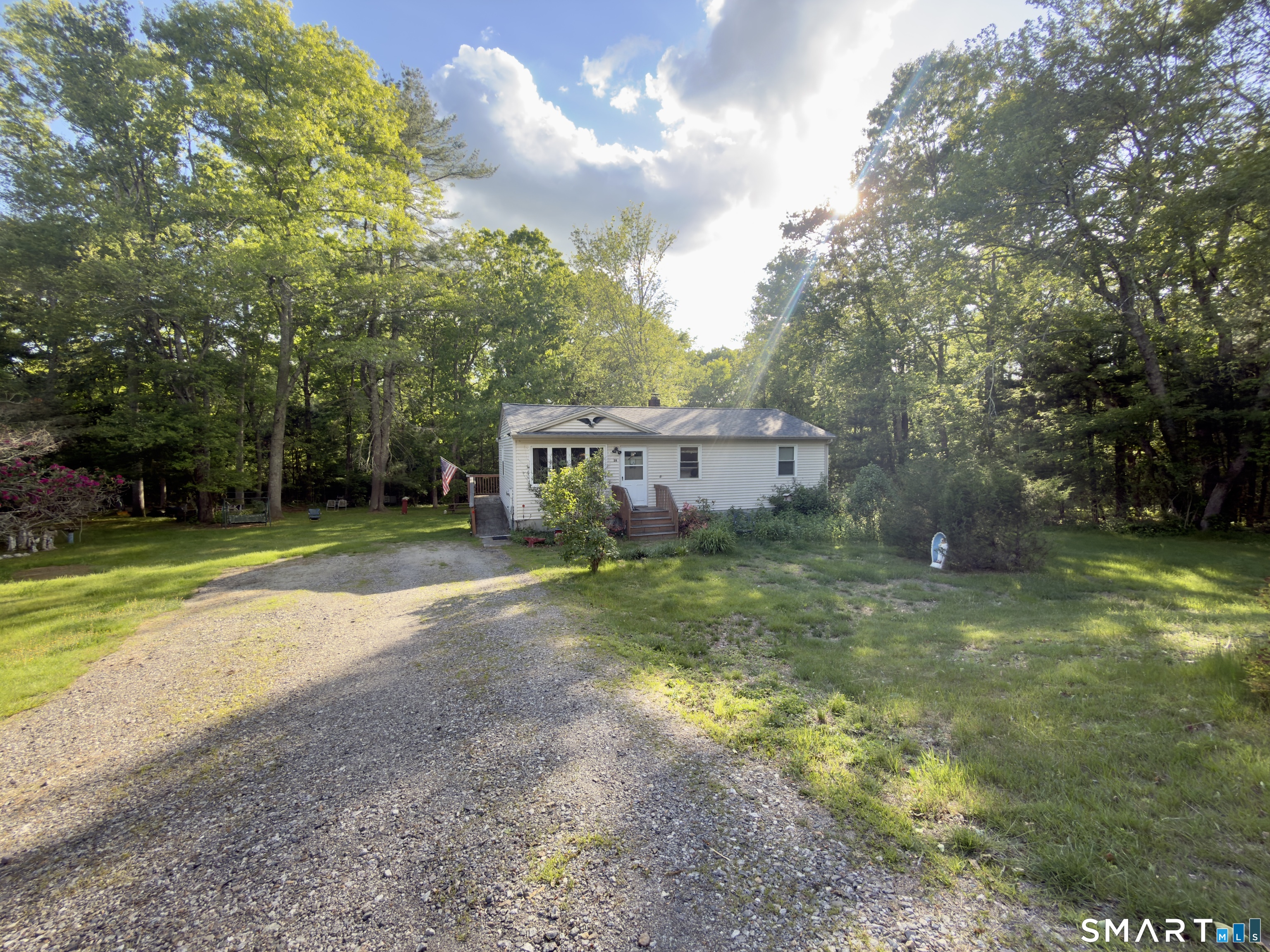39 Shawnee Drive Killingly CT 06239