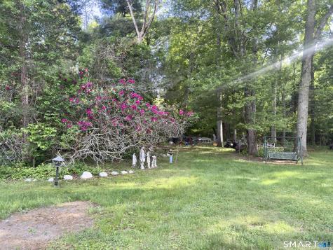 39 Shawnee Drive Killingly CT 06239
