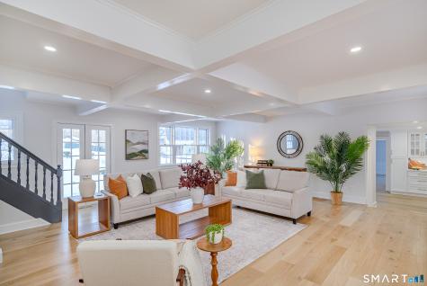 25 Taunton Lane Newtown CT 06470