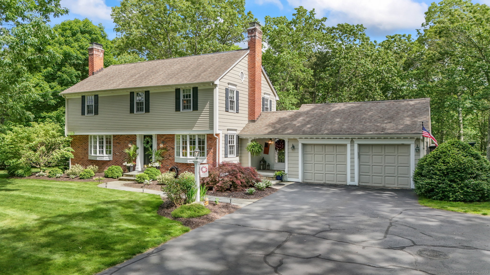 17 Stockade Road Simsbury CT 06092