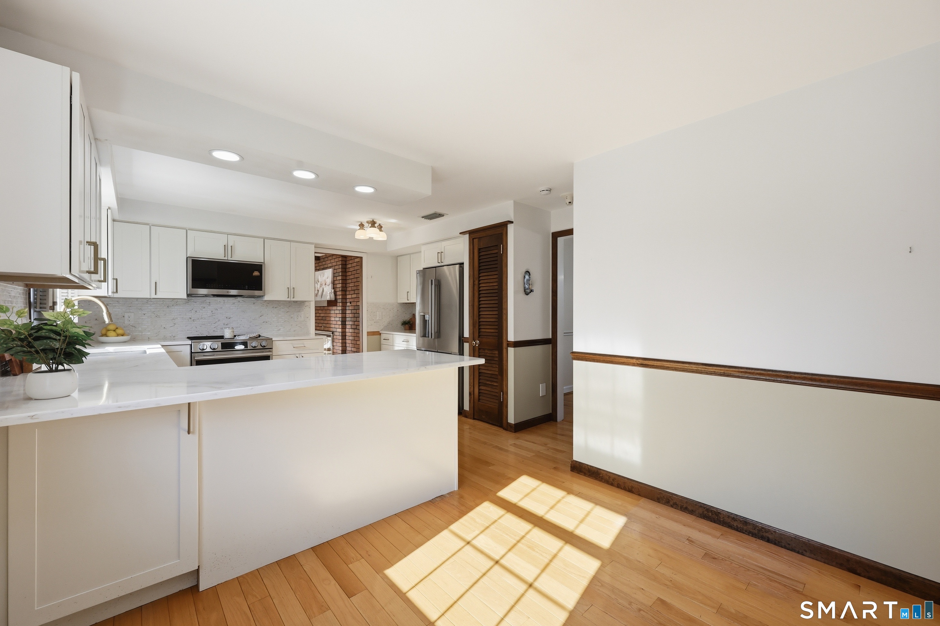 19 Andmar Lane South Windsor CT 06074