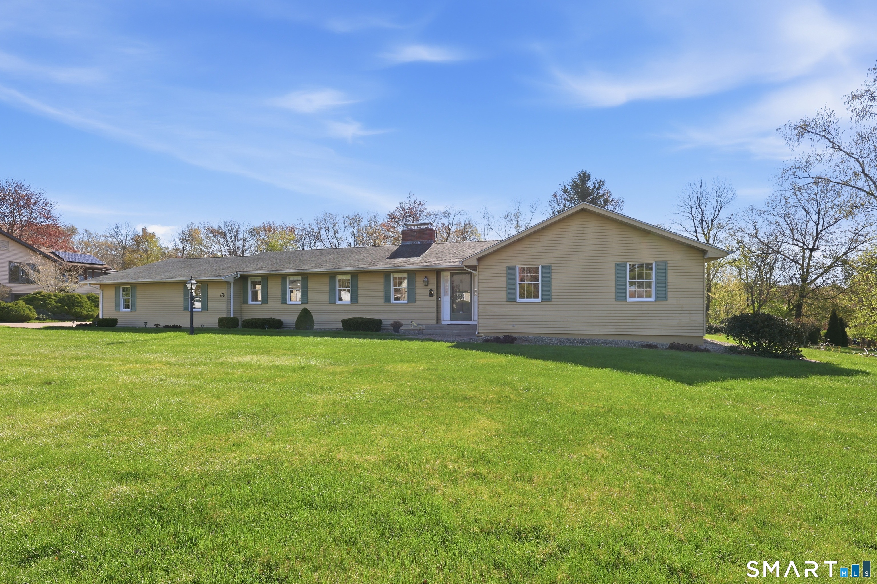 19 Andmar Lane South Windsor CT 06074