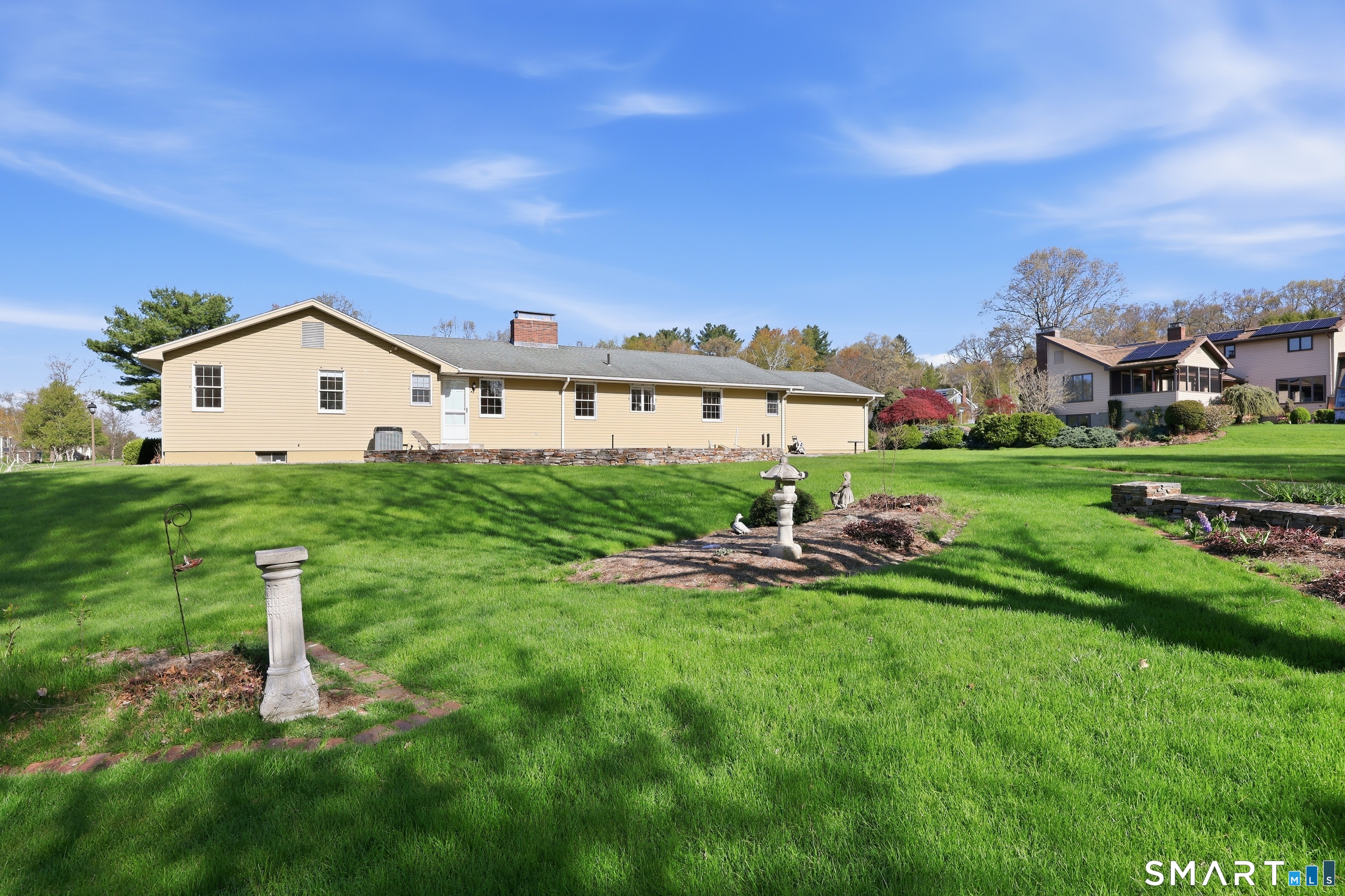 19 Andmar Lane South Windsor CT 06074