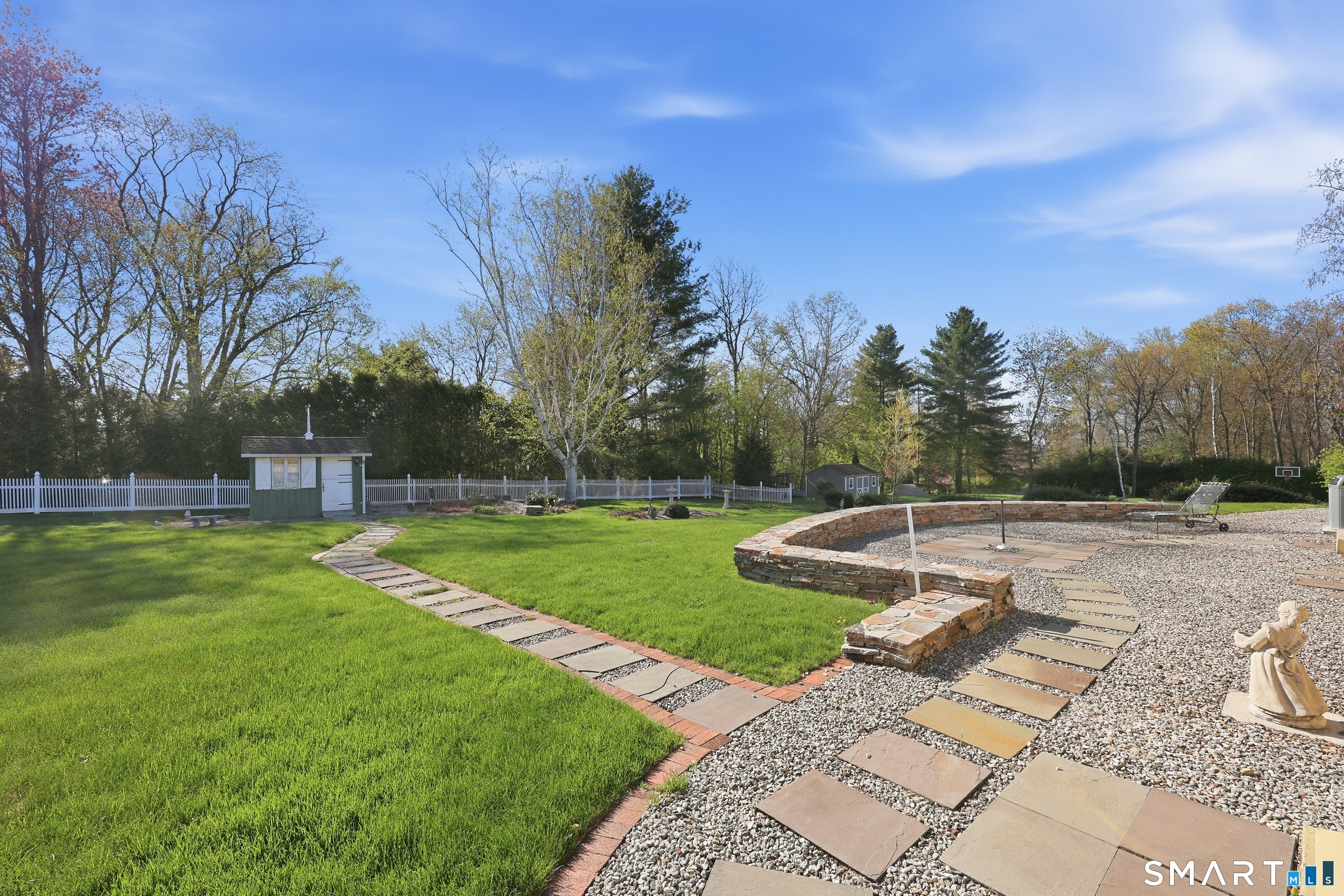 19 Andmar Lane South Windsor CT 06074