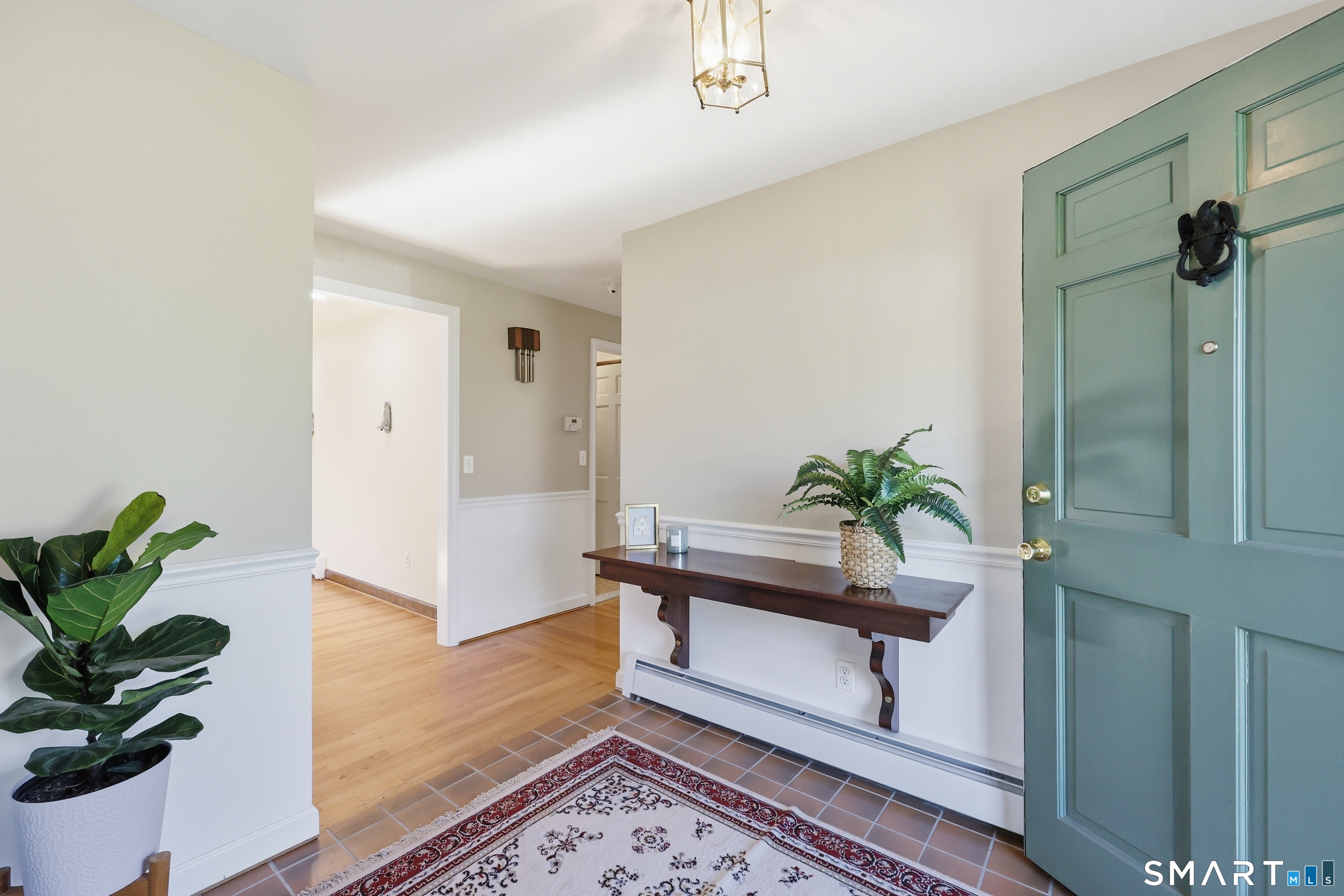 19 Andmar Lane South Windsor CT 06074