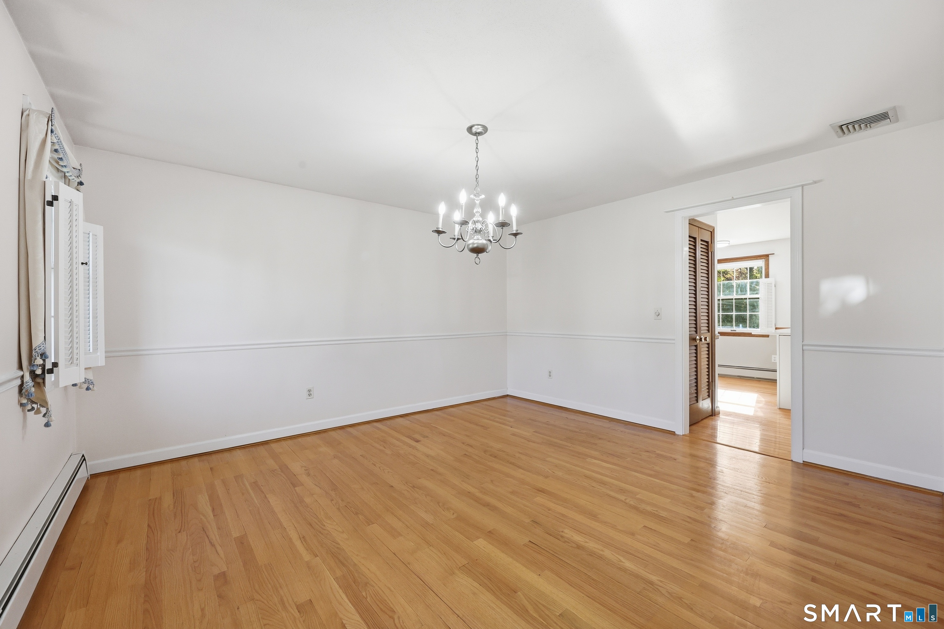 19 Andmar Lane South Windsor CT 06074