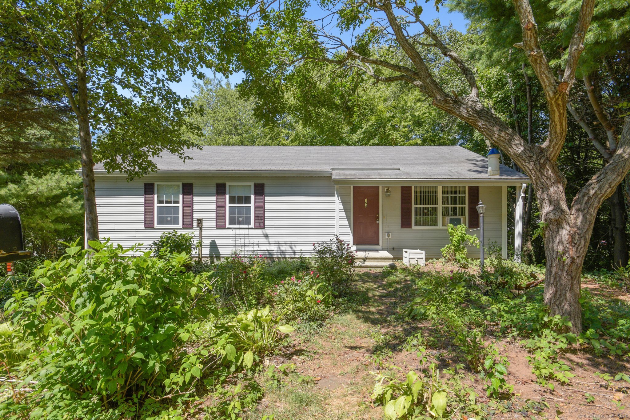153 Mill Street East Haven CT 06512
