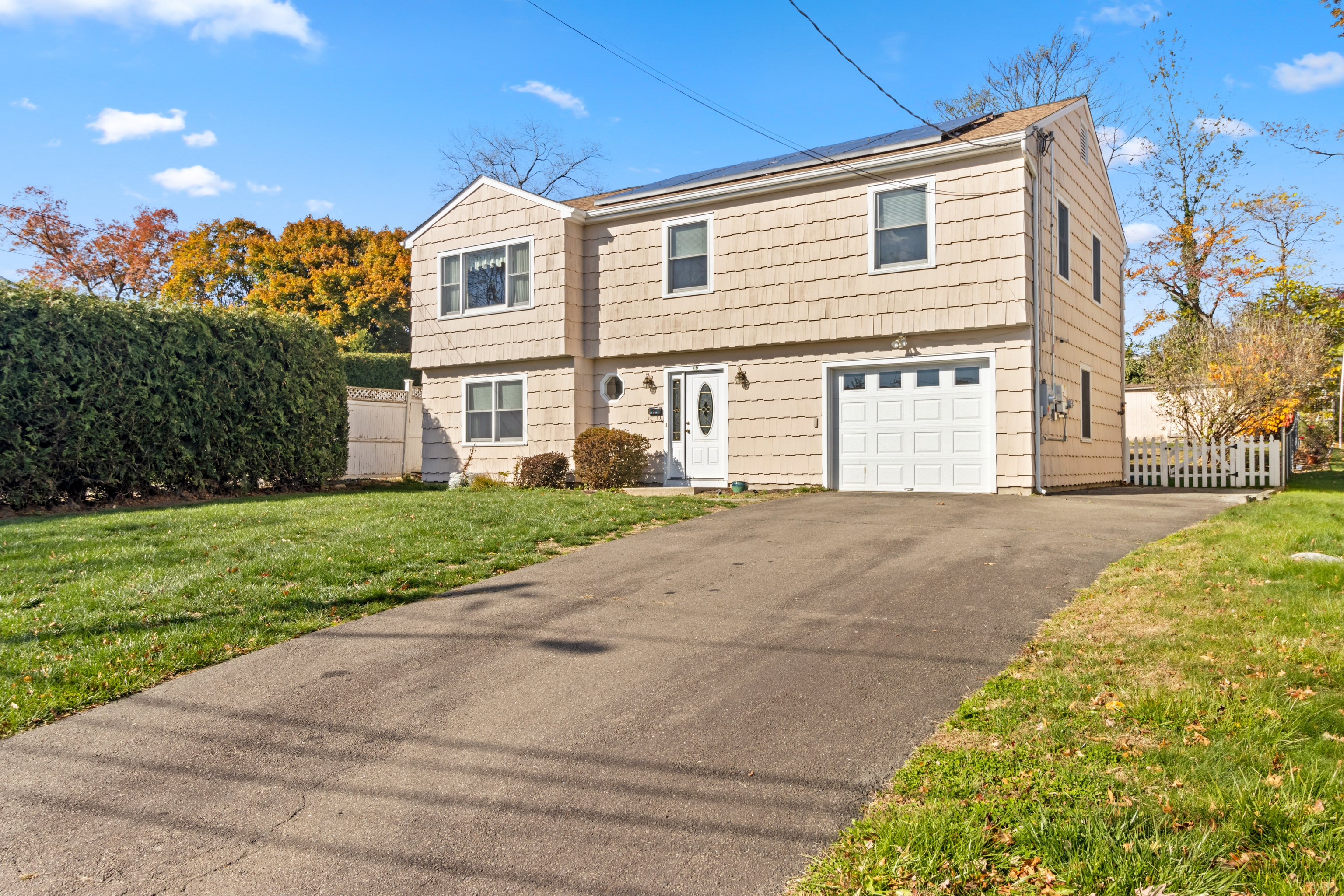 16 Katy Lane Norwalk CT 06851