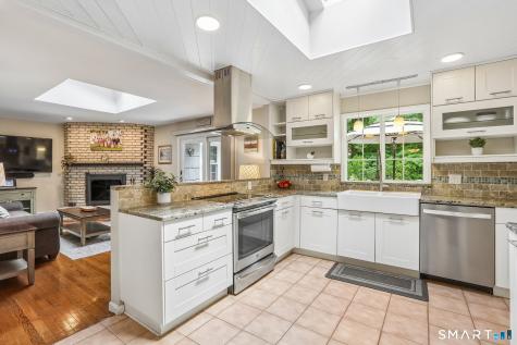 3 Linda Drive Danbury CT 06811