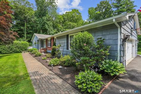 3 Linda Drive Danbury CT 06811
