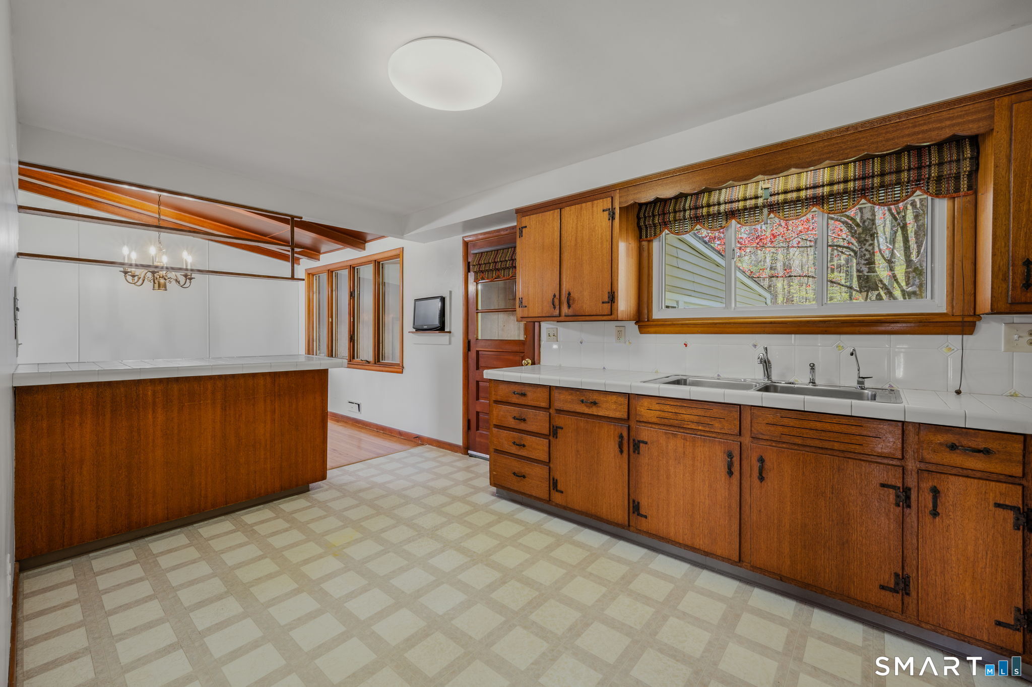 72 Pollys Lane Montville CT 06382