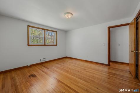 72 Pollys Lane Montville CT 06382
