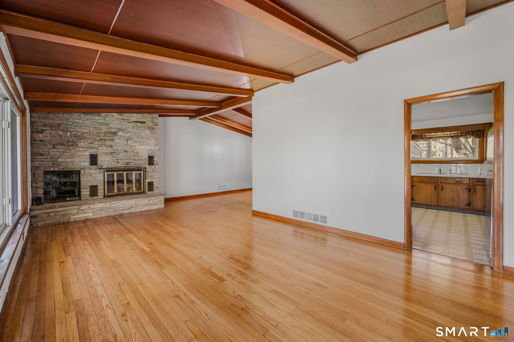 72 Pollys Lane Montville CT 06382