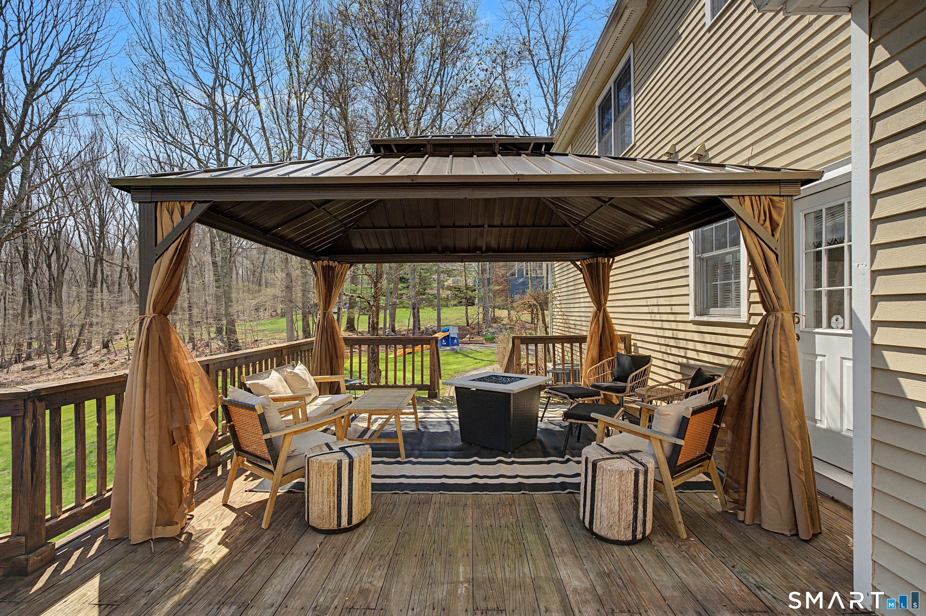 7 Caleb Court Guilford CT 06437