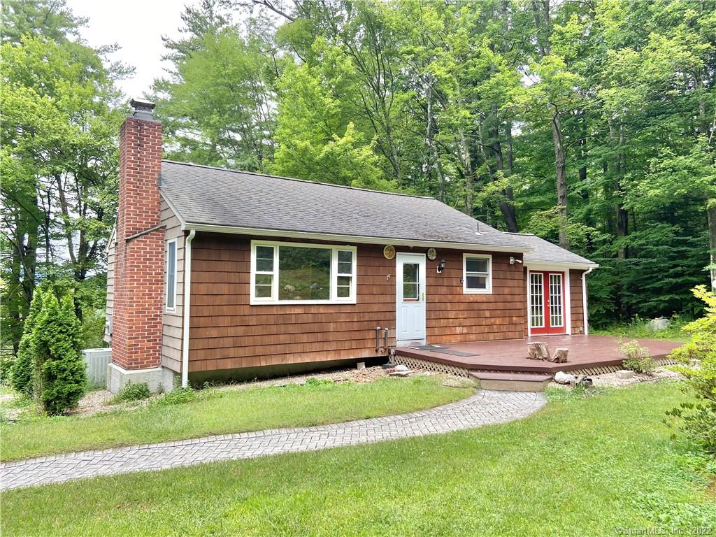 32 Fairview Avenue New Hartford CT 06057