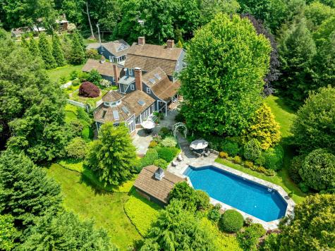 173 Highwoods Drive Guilford CT 06437