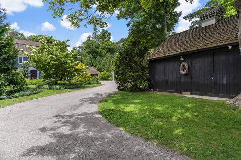 173 Highwoods Drive Guilford CT 06437