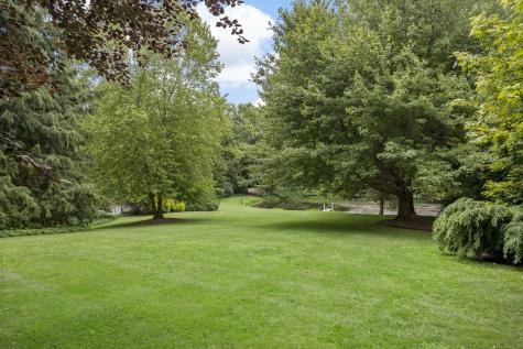173 Highwoods Drive Guilford CT 06437