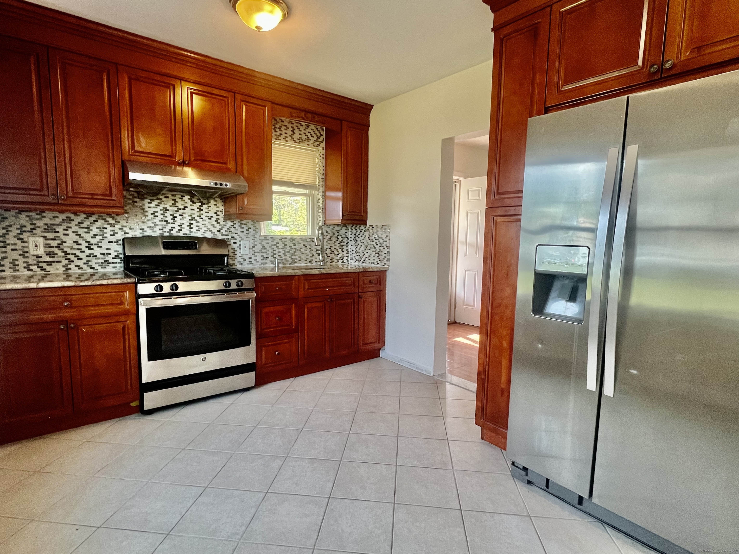 14 Bayview Place West Haven CT 06516