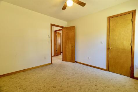 17 Millstone West Road Waterford CT 06385