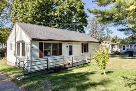 17 Millstone West Road Waterford CT 06385