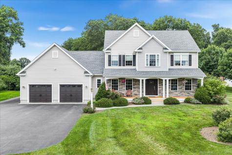 24 Whitebrook Drive Brooklyn CT 06234