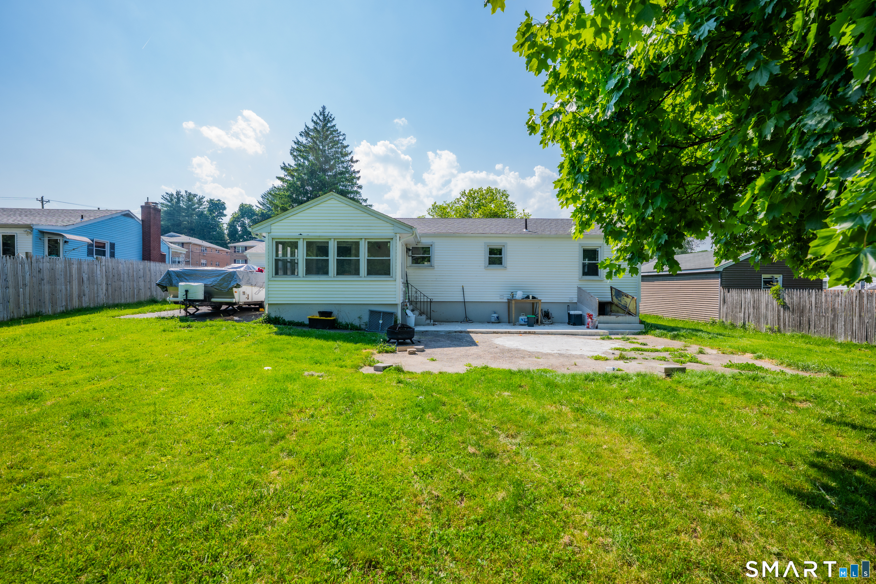 2041 Corbin Avenue New Britain CT 06053