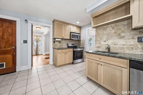 118 Englewood Avenue West Hartford CT 06110