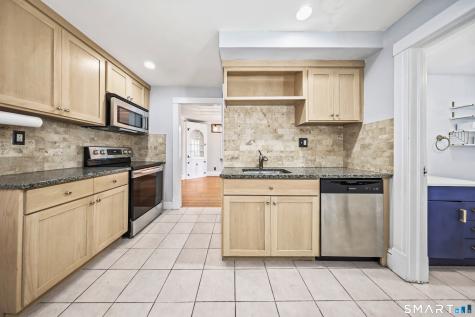 118 Englewood Avenue West Hartford CT 06110