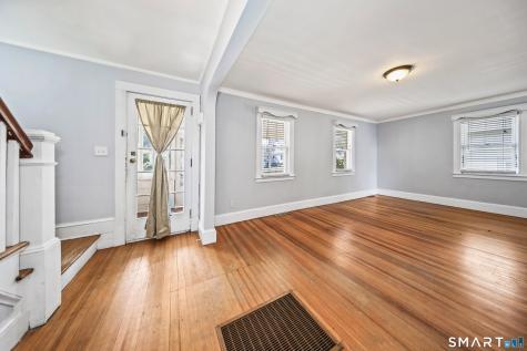 118 Englewood Avenue West Hartford CT 06110