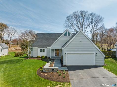 83 Old North Road Stonington CT 06355