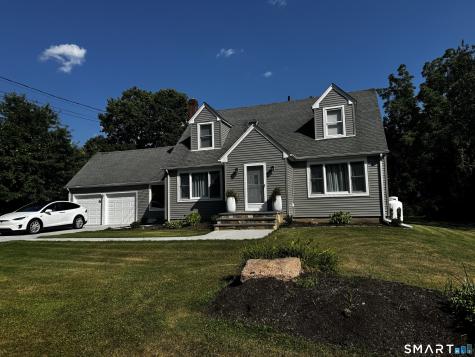 17 Anthony Place Trumbull CT 06611