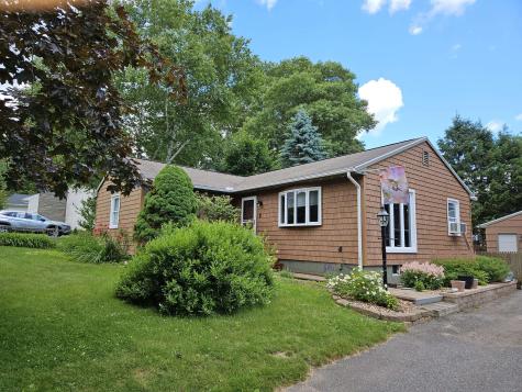 60 Deepwood Drive Waterbury CT 06708