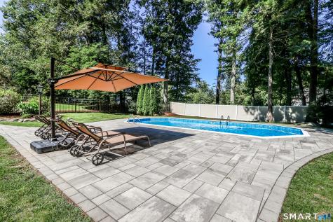 31 Deer Run Road Brookfield CT 06804