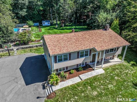 31 Deer Run Road Brookfield CT 06804