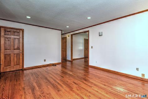 85 Sunset Avenue Milford CT 06460