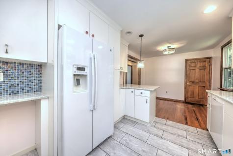 85 Sunset Avenue Milford CT 06460