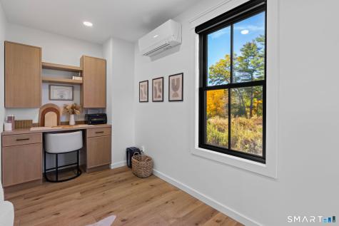 546 Five Mile River Road Putnam CT 06260