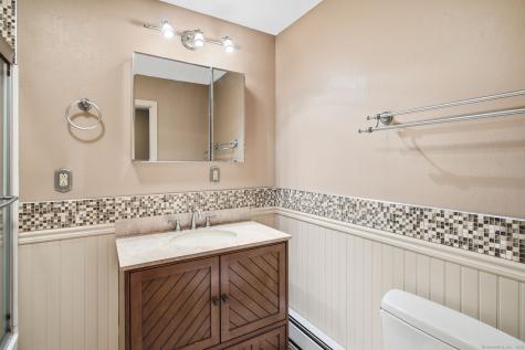 59 Kramer Road Colchester CT 06415