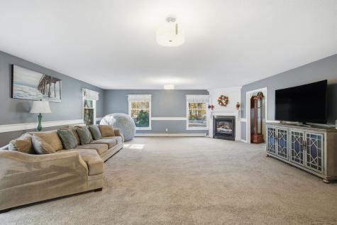 59 Kramer Road Colchester CT 06415