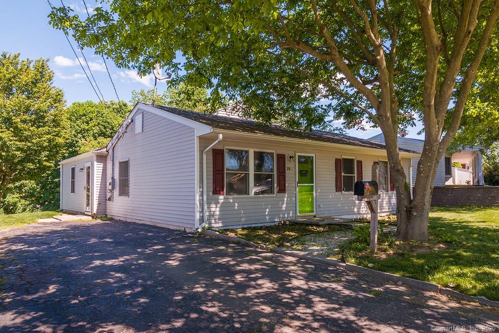 19 Webster Drive Ansonia CT 06401