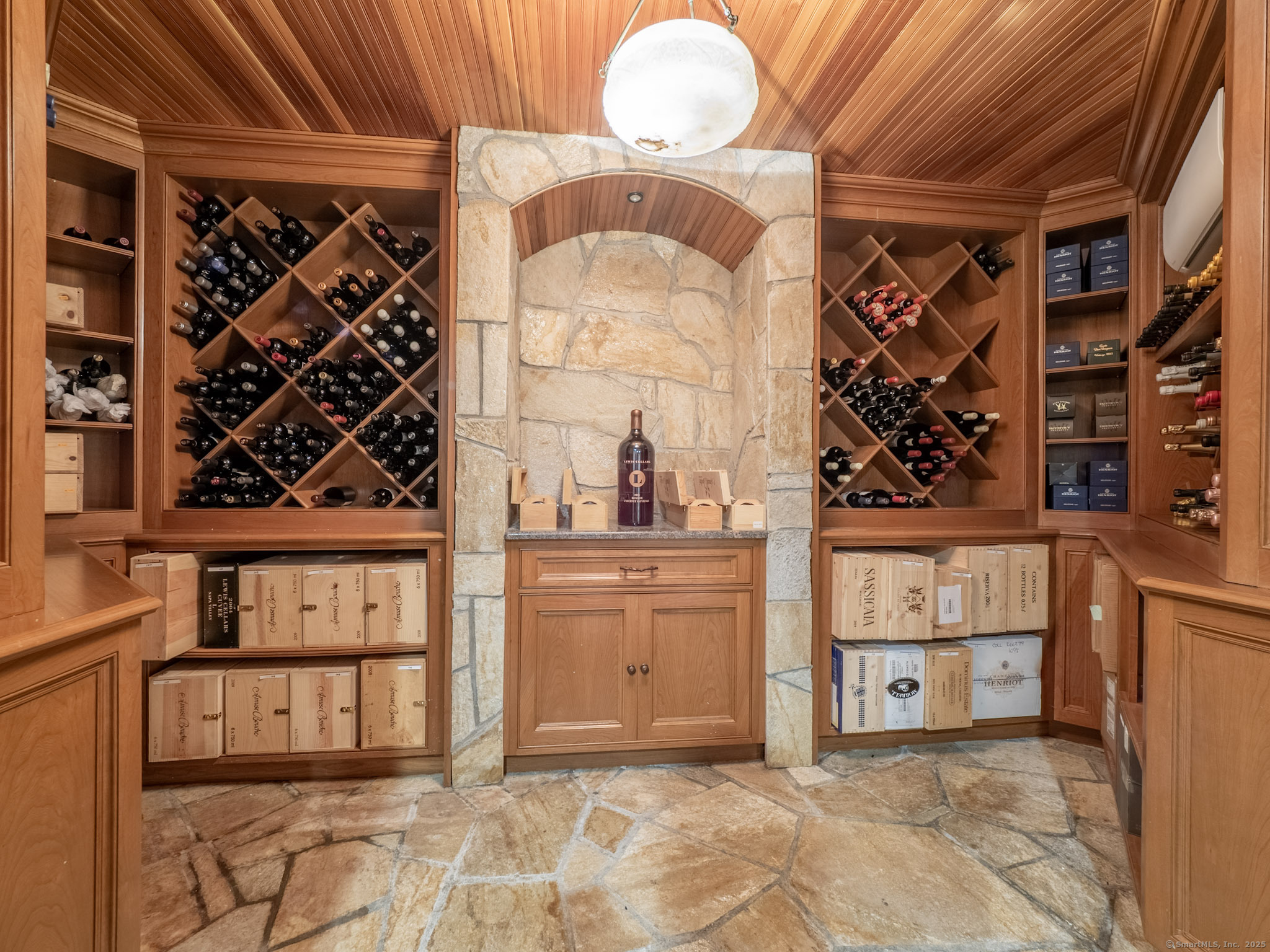 55 Tanners Drive Wilton CT 06897