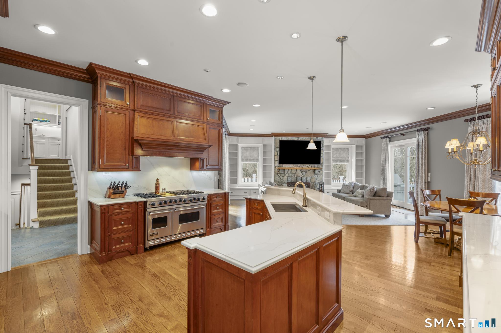 55 Tanners Drive Wilton CT 06897