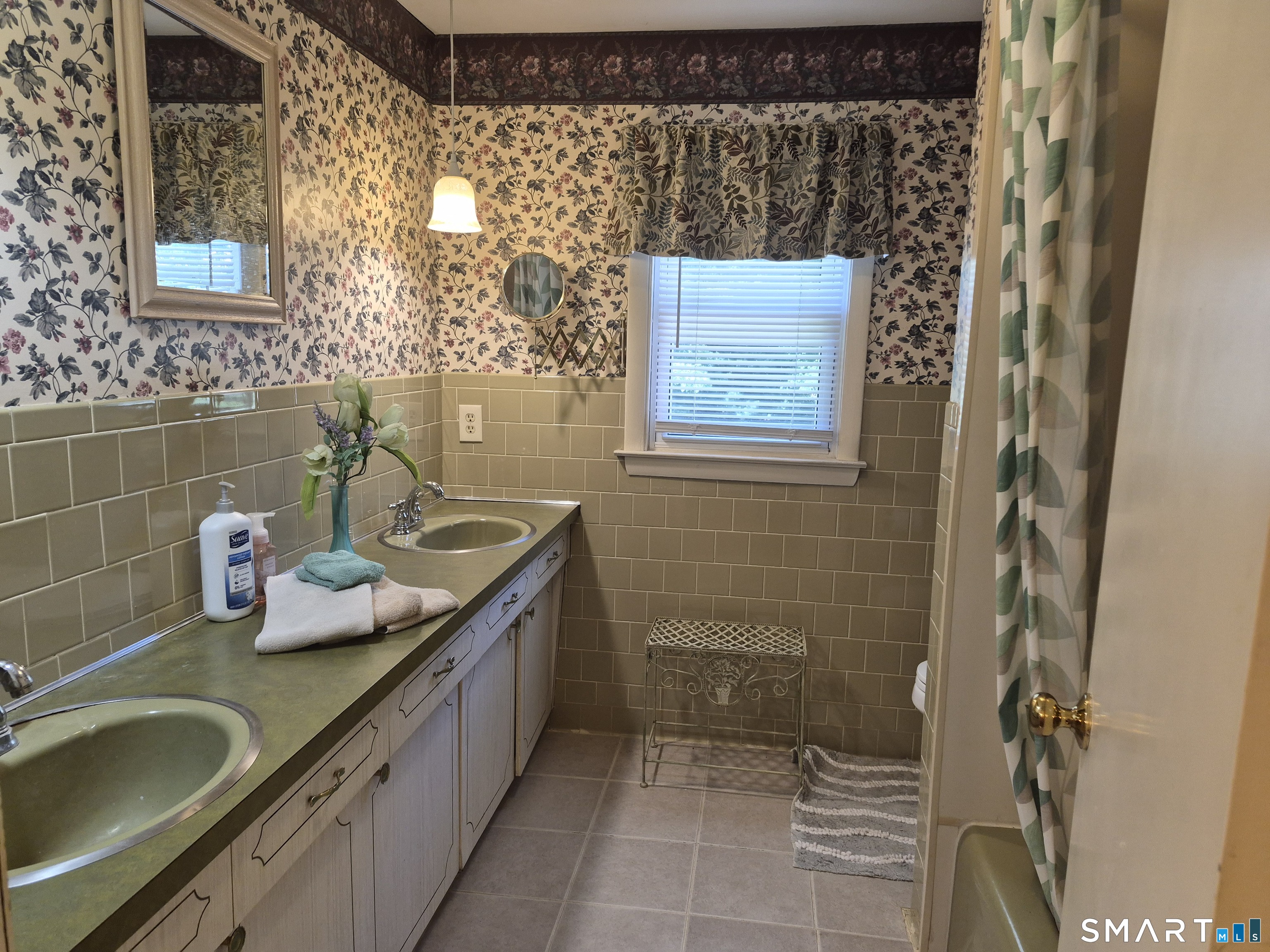 296 Concord Drive Watertown CT 06795