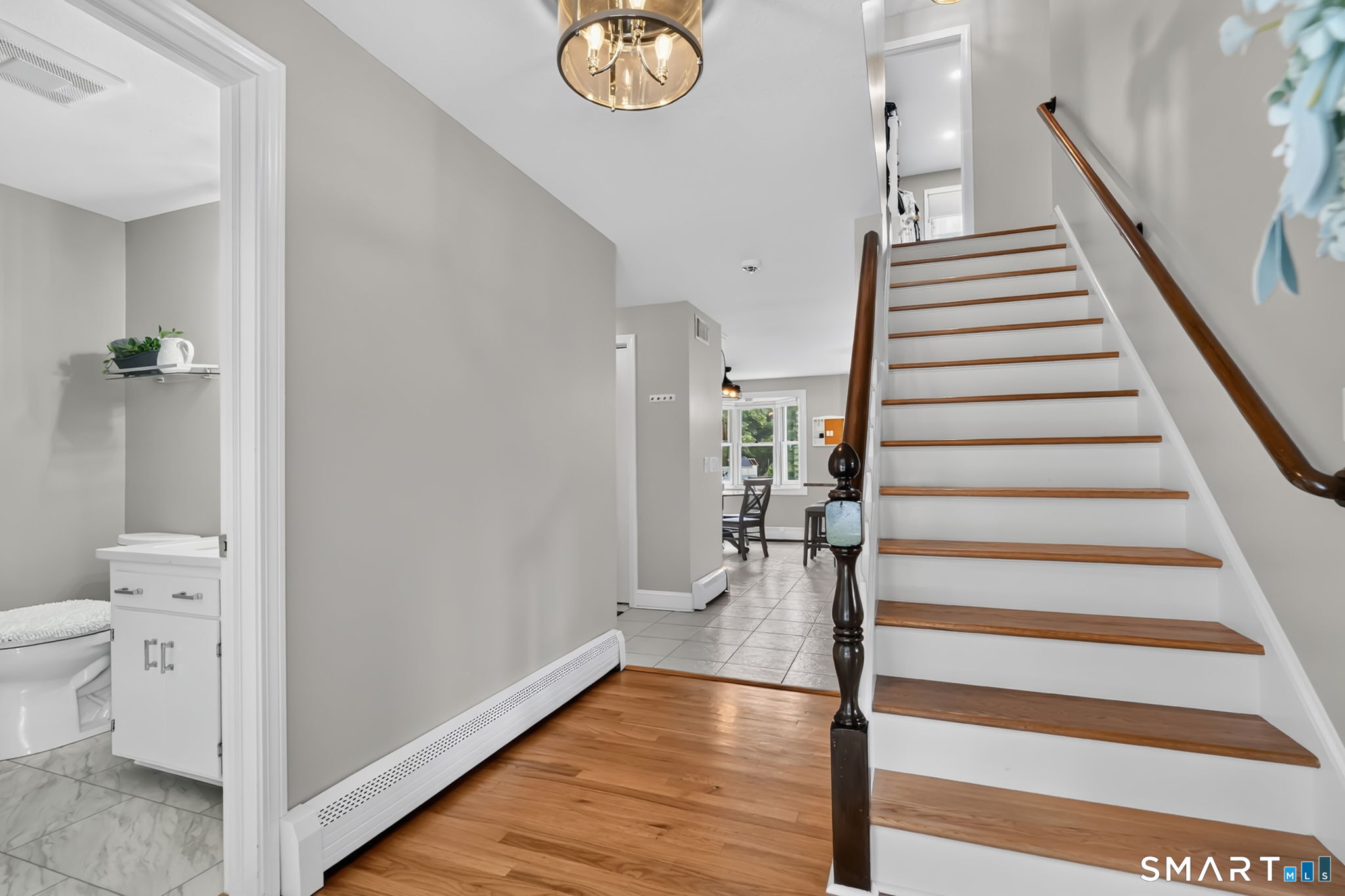 19 Kennedy Road Manchester CT 06042