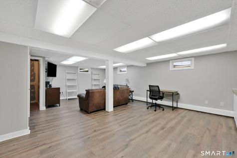 19 Kennedy Road Manchester CT 06042