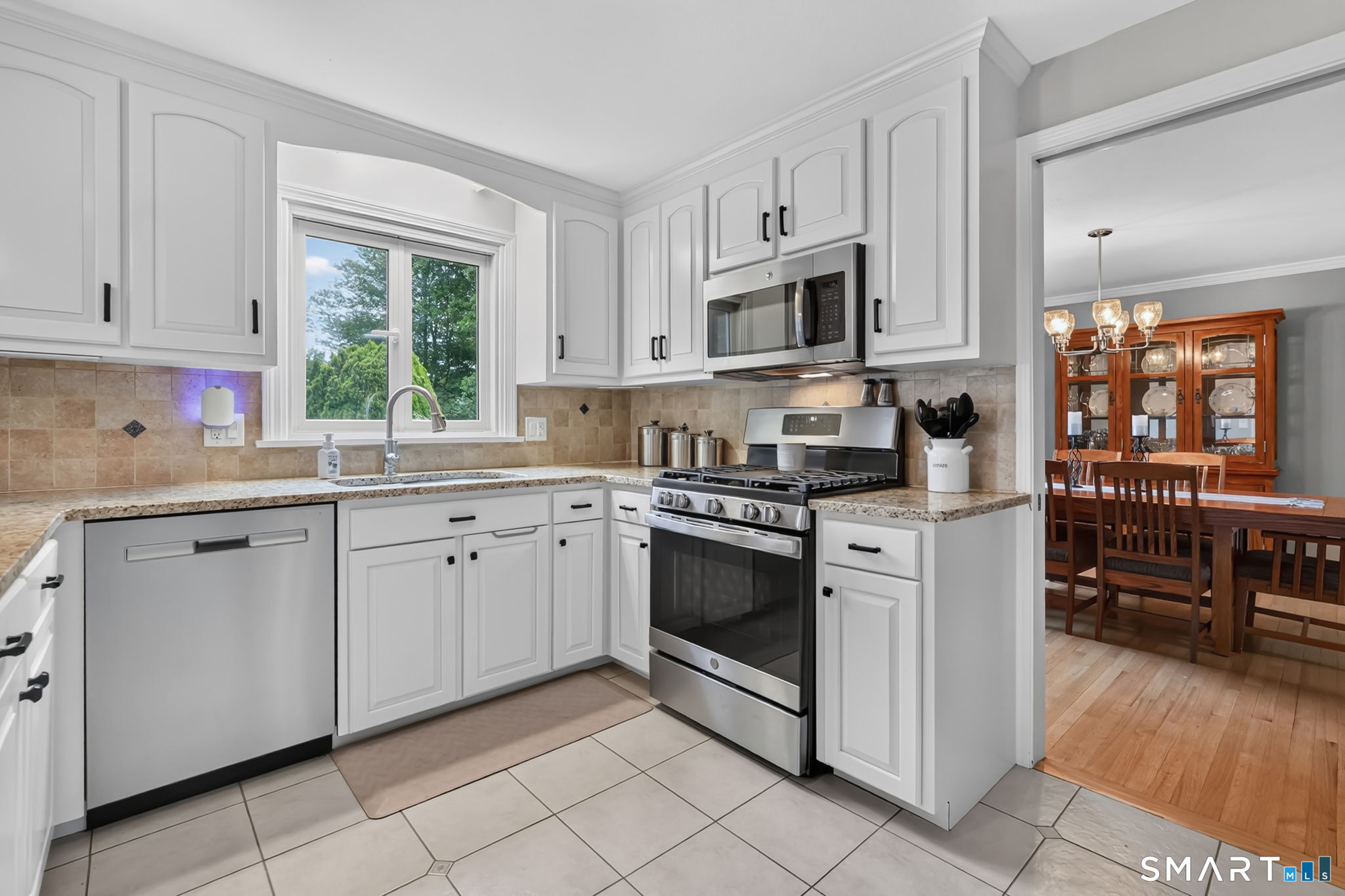 19 Kennedy Road Manchester CT 06042