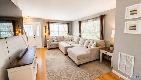 21 Stanley Street Naugatuck CT 06770