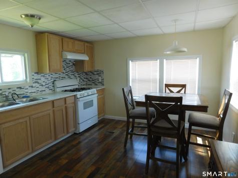 24 E Street Groton CT 06340
