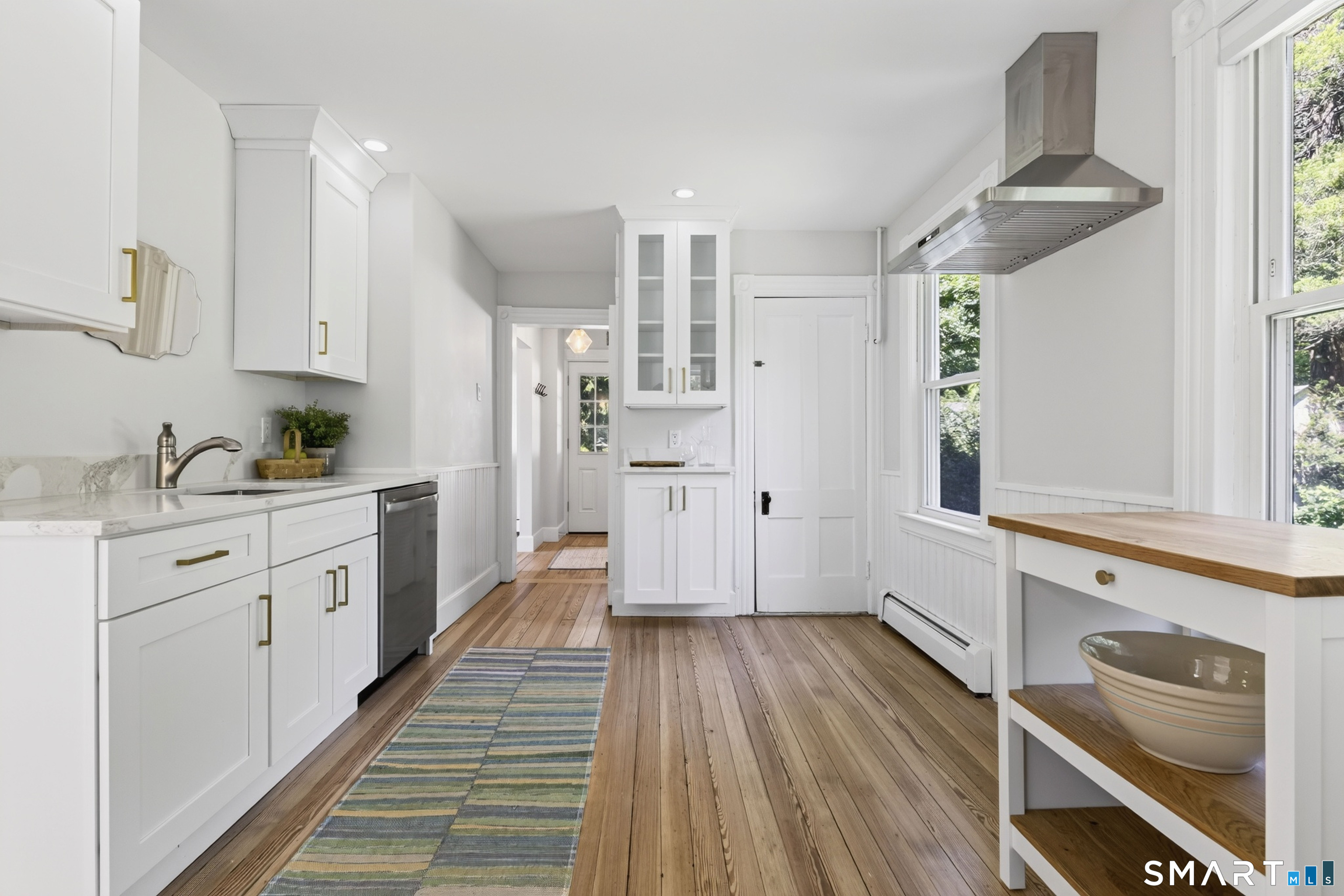 28 Watch Hill Avenue Stonington CT 06378